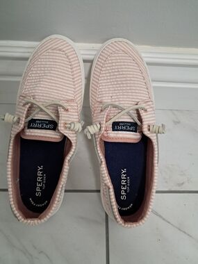 Sperry Womens Sz 8 Pink Coral Striped Seersucker Crest Boat Shoes NWOT